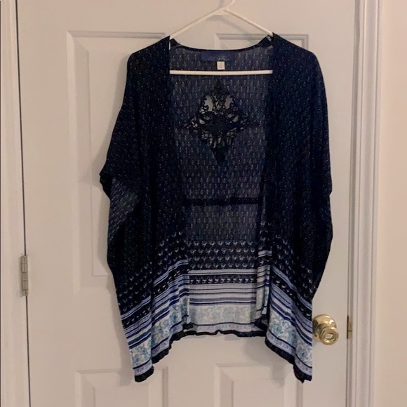 Texturized Kimono - Picture 1 of 4